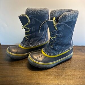 LL Bean Blue Suede Big Kids Winter PAC Snow Boots Size 1